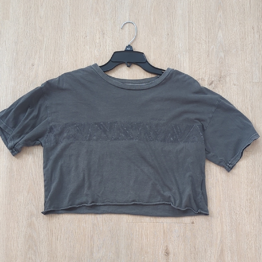 RVCA Charcoal Cropped Tee